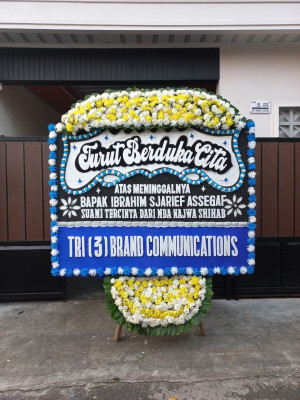 Papan Bunga Duka di Demba